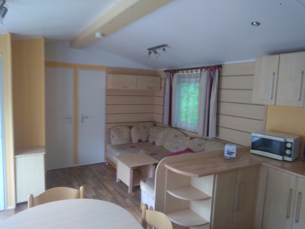Camping Les Lupins Seppois-le-Bas Esterno foto
